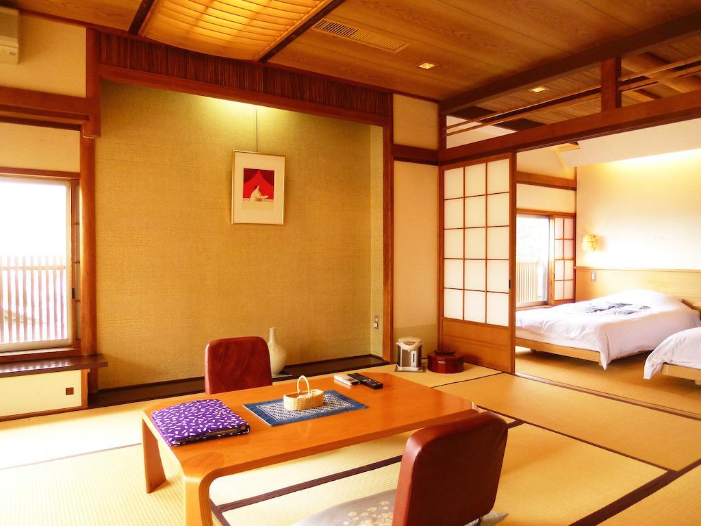 Sumiyosiya Ryokan Nozava Onszen Szoba fotó